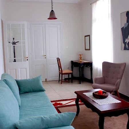 Calliope'S Neoclassical Home In The Heart Of Plaka Atena Exterior foto